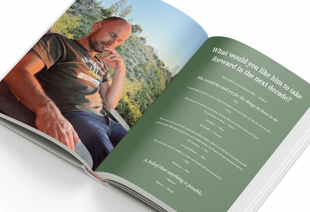 Unboxing image 4 - See how beautiful your tribute book will be